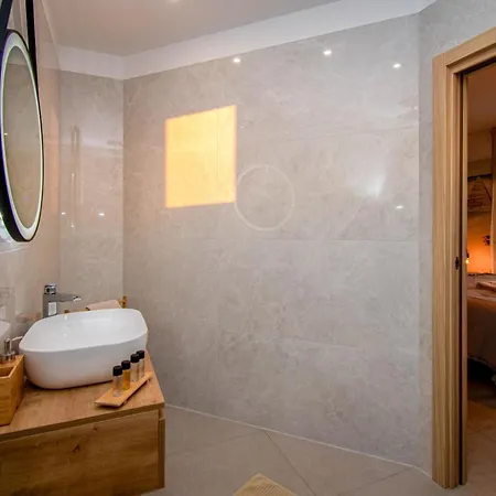 Ajlin Mit Privatem Beheizbarem Pool *