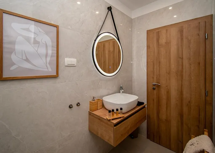 Ajlin Mit Privatem Beheizbarem Pool Villa Medulin