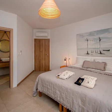 Вилла Ajlin Mit Privatem Beheizbarem Pool