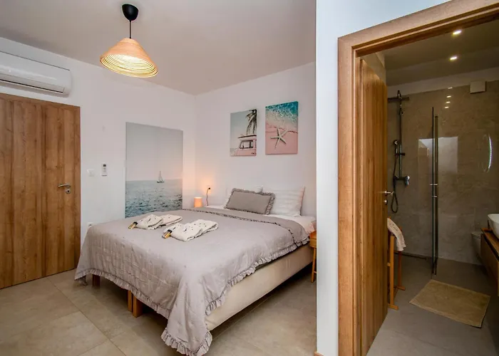 Vila Ajlin Mit Privatem Beheizbarem Pool Medulin